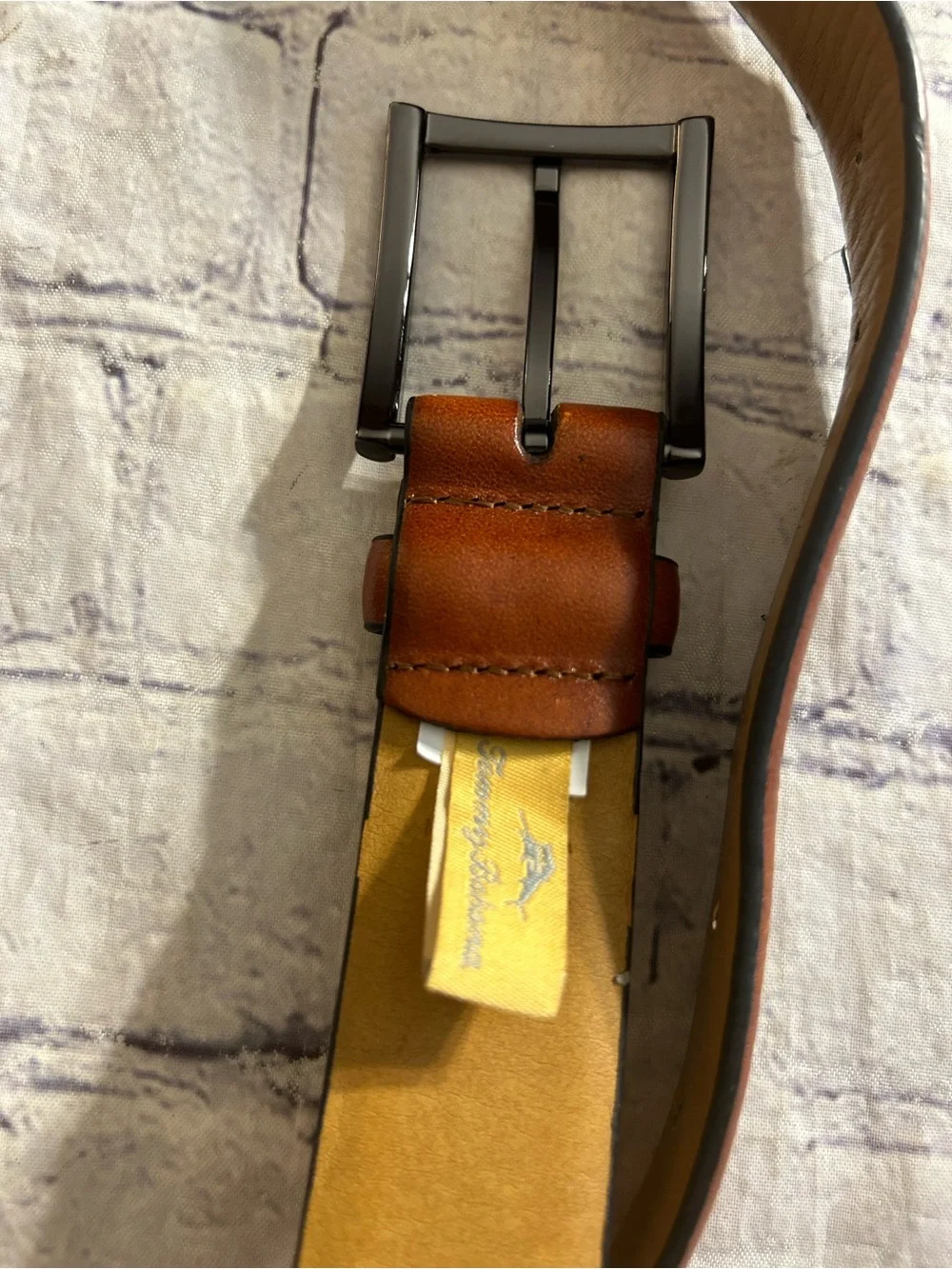 TOMMY BAHAMA LEATHER TOP BROWN S30-32 & AMERICAN LEATHER CHOCOLATE BROWN BELTS